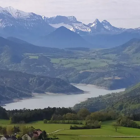 Ferienhaus De Charme : La Grange Au Azur Treffort (Isere)