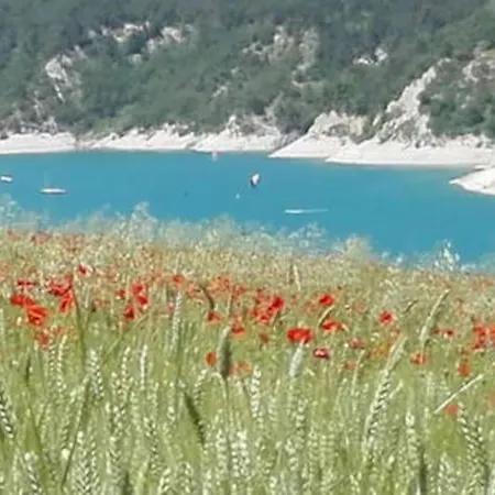 De Charme : La Grange Au Azur Treffort (Isere)