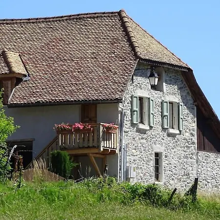 De Charme : La Grange Au Azur Treffort (Isere)