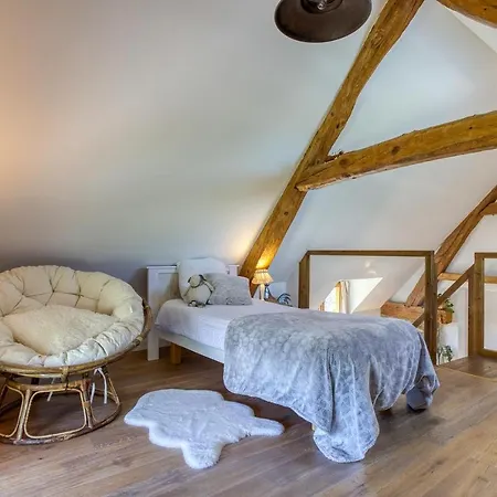 بيت للعطل De Charme : La Grange Au Azur Treffort (Isere)
