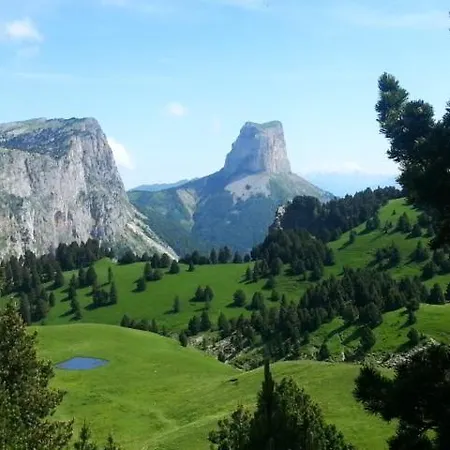 De Charme : La Grange Au Azur بيت للعطل